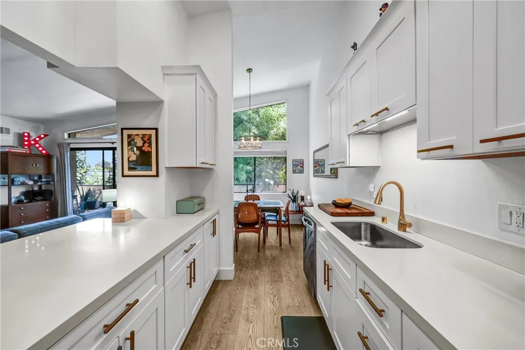 Additional image 13 of 5805 Whitsett Avenue Unit 201, Valley Village, CA 91607