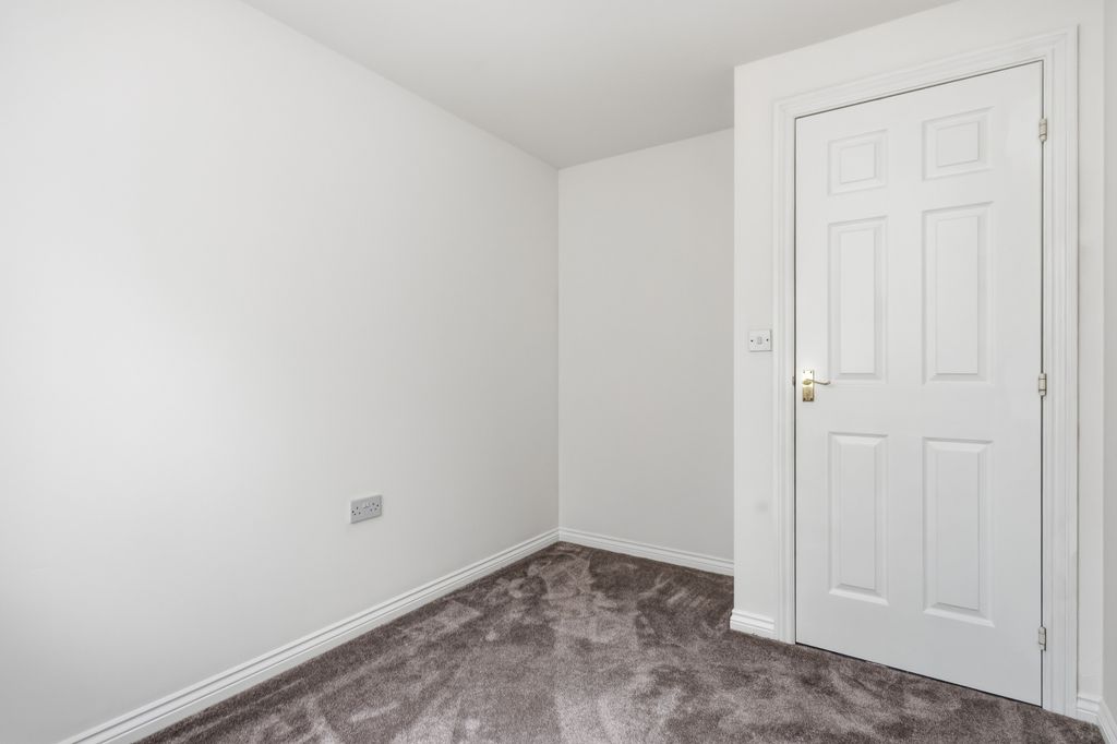 Additional image 10 of 4 bed detached house to rentRose Street, Tullibody FK10