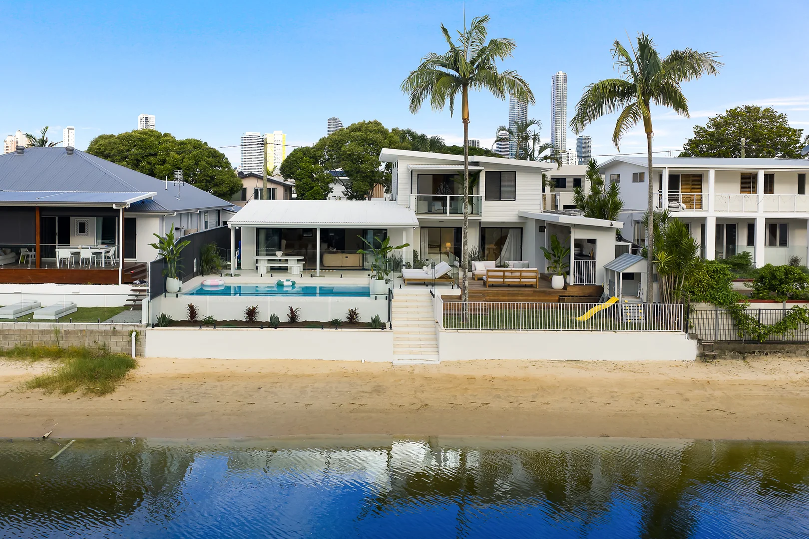 Additional image 22 of 19 Key West, Broadbeach Waters QLD 4218