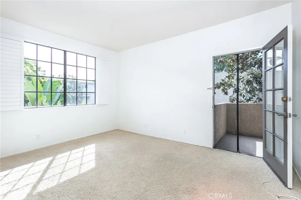 Additional image 15 of 221 S Oak Knoll Avenue Unit 202, Pasadena, CA 91101