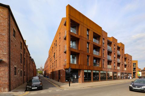 37 Dun Fields, Sheffield S3