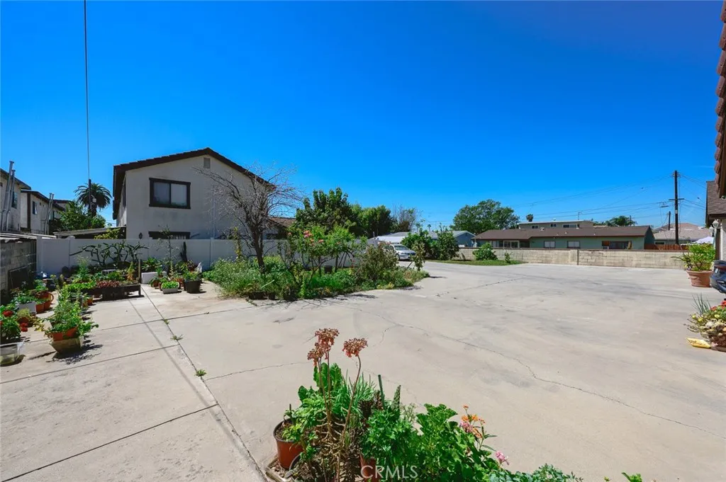 Additional image 81 of 11125 Basye St Unit D, El Monte, CA 91731