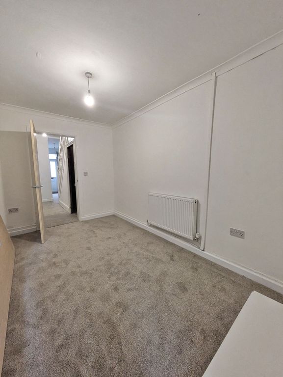 Additional image 8 of 3 bed terraced house to rentGladstone Street, Abertillery NP13