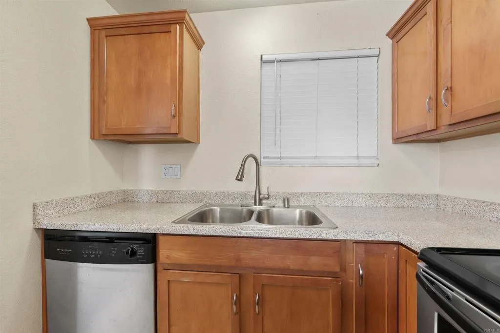 Additional image 45 of 3285 Ocean View Blvd Unit 22, San Diego, CA 92113