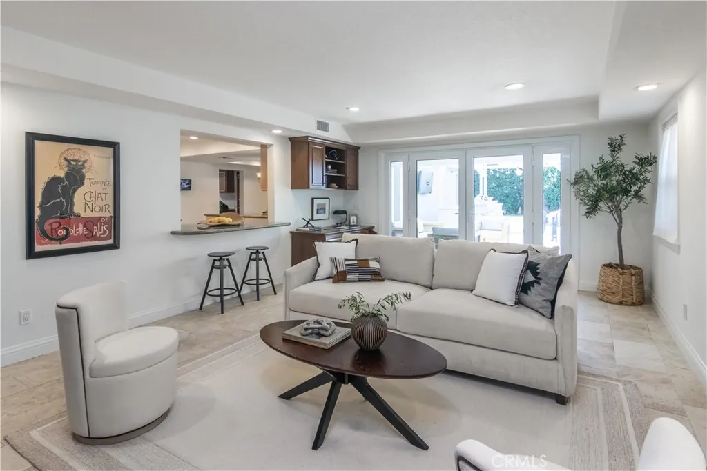 Additional image 18 of 437 S Sparks St, Burbank, CA 91506