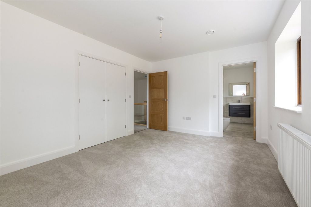 Additional image 11 of 4 bed detached house to rentRolling Fields View, Heathfield, East Sussex TN21
