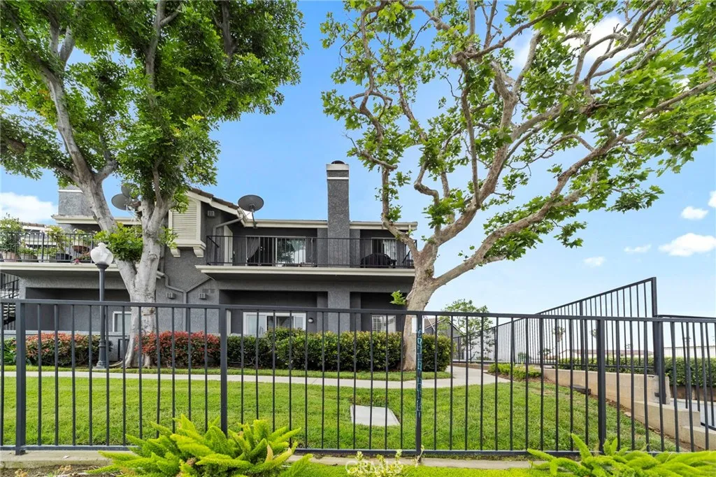 740 E San Bernardino Road Unit 2, Covina, CA 91723