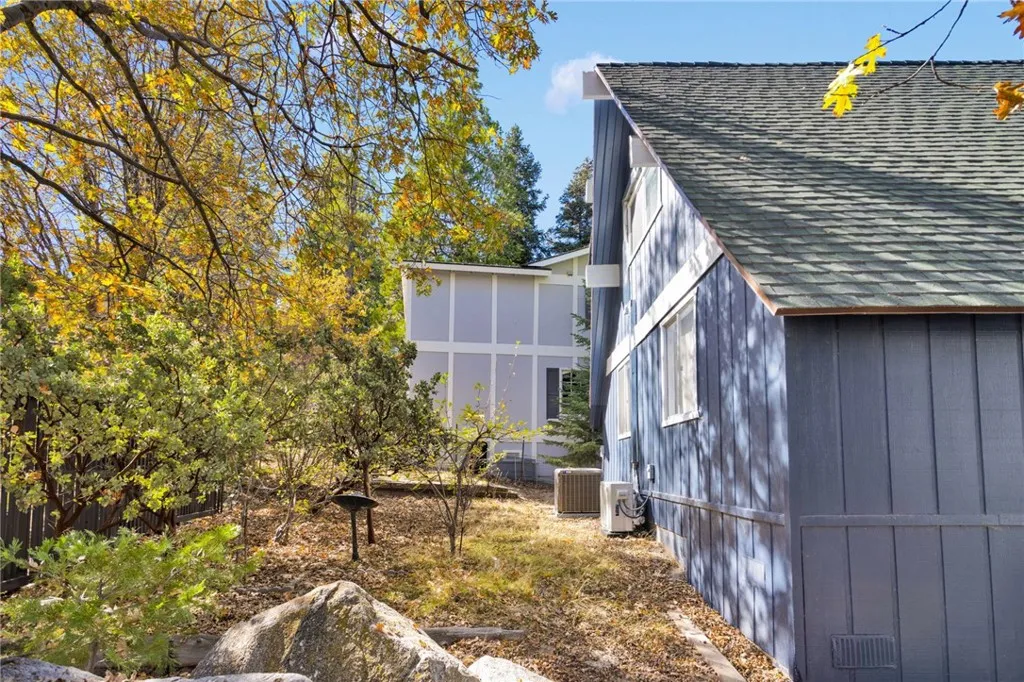 Additional image 54 of 28919 Palisades Dr, Lake Arrowhead, CA 92352