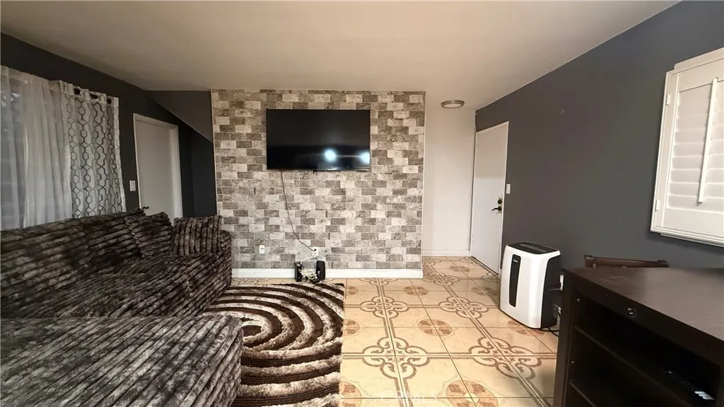 Additional image 3 of 7904 Laurel Canyon Blvd Unit 12, North Hollywood, CA 91605