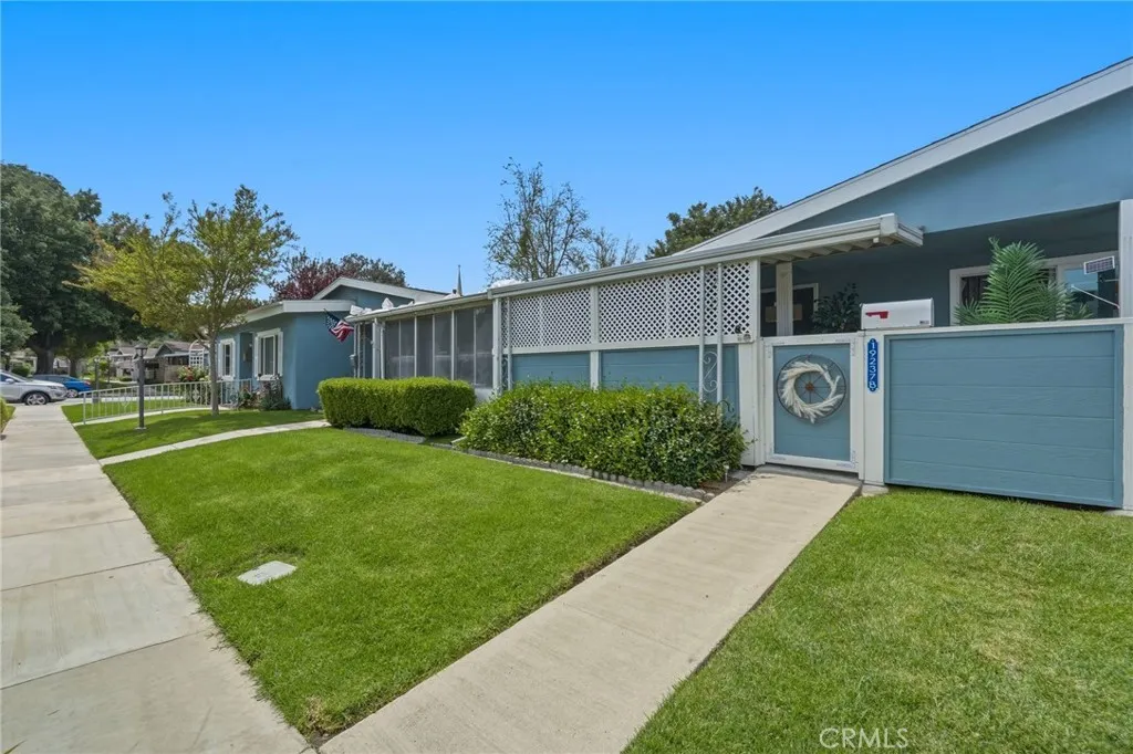 Additional image 73 of 19237 Avenue Of The Oaks Unit B, Newhall, CA 91321