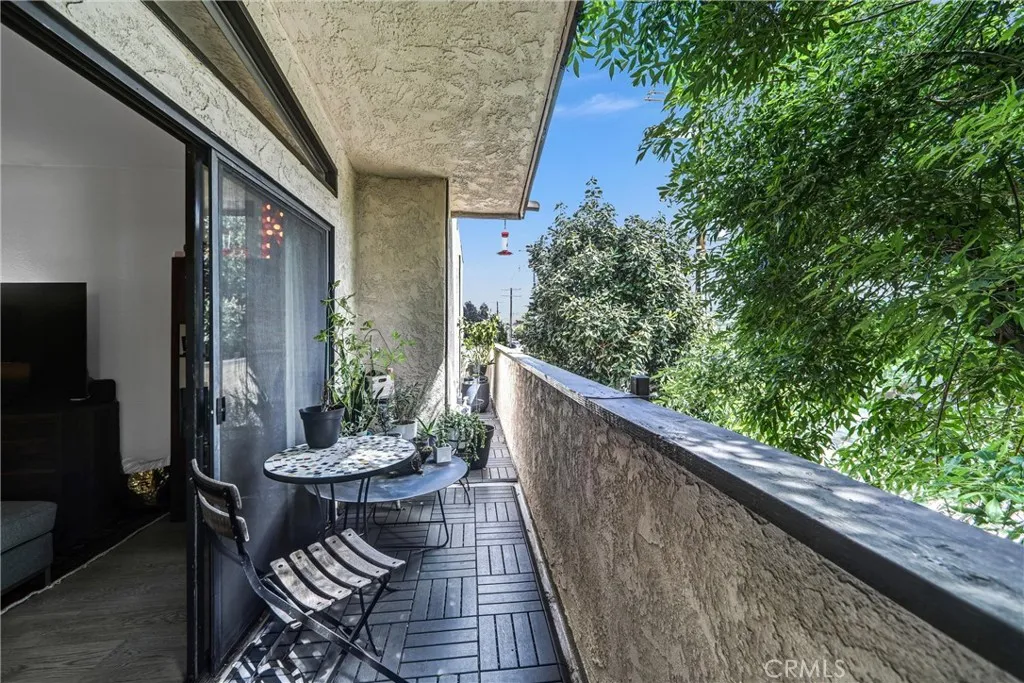 Additional image 16 of 5805 Whitsett Avenue Unit 201, Valley Village, CA 91607
