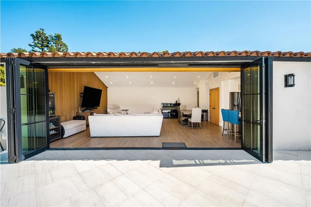 Additional image 119 of 10282 Old Lamplighter, Villa Park, CA 92861