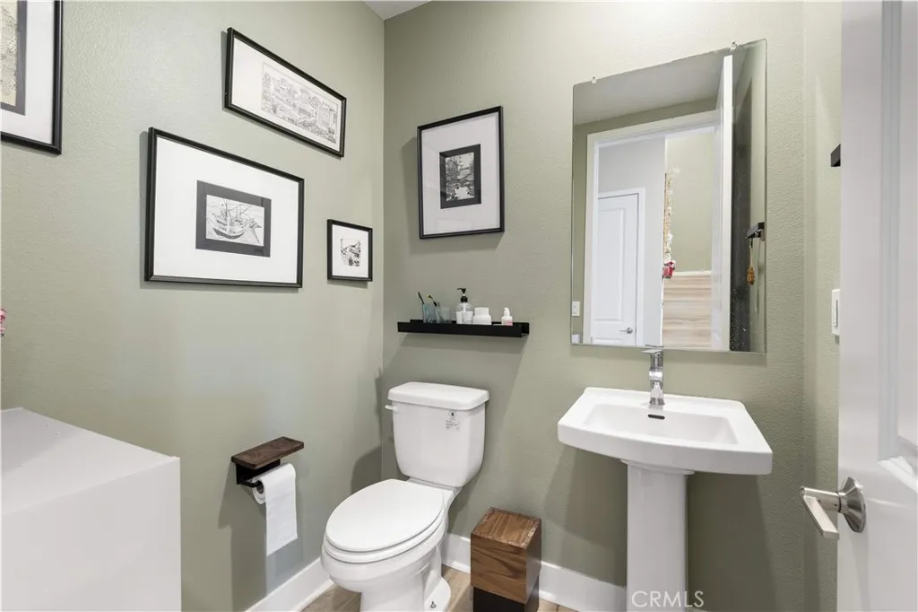 Additional image 22 of 130 Yugen, Irvine, CA 92618