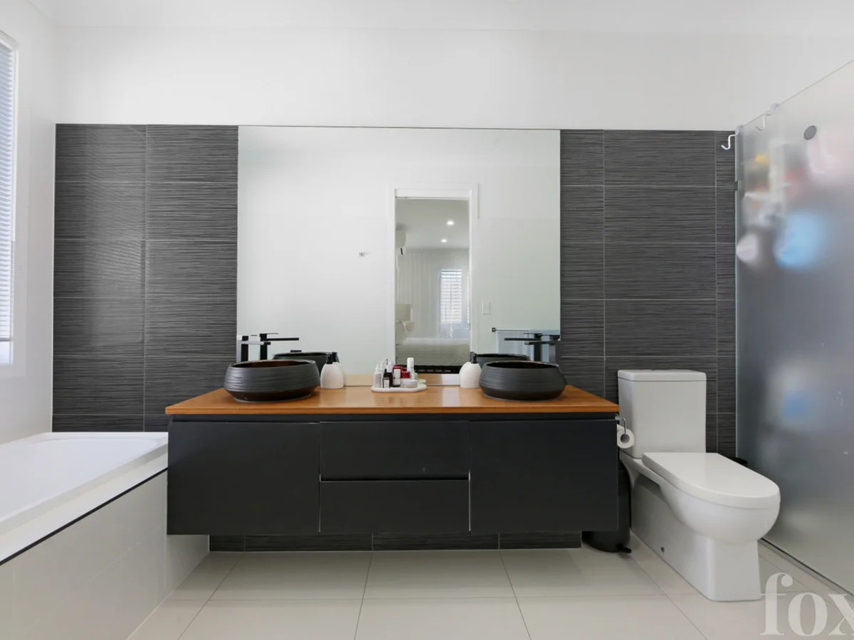 Additional image 17 of 2/33 Parr Street, Biggera Waters QLD 4216