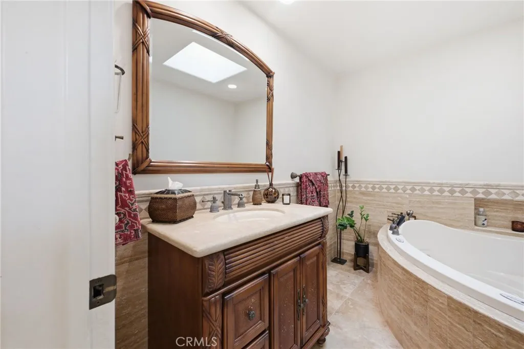 Additional image 125 of 1633 Santiago Dr, Newport Beach, CA 92660