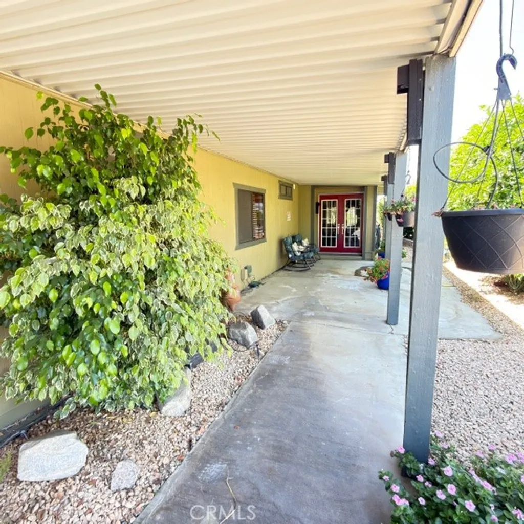 Additional image 3 of 73450 Country Club Unit 122, Palm Desert, CA 92260