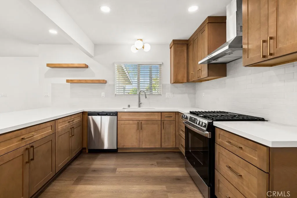 Additional image 7 of 2177 W Midwood Ln, Anaheim, CA 92804