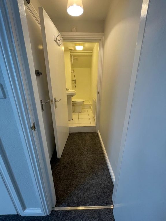 Additional image 10 of 1 bed flat to rentDerby Road, Douglas, Isle Of Man IM2