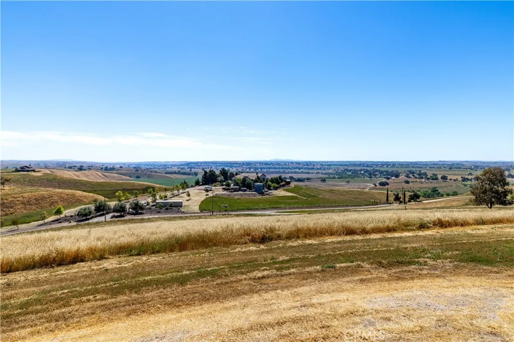 Additional image 55 of 1876 Rancho Lomas Way, San Miguel, CA 93451
