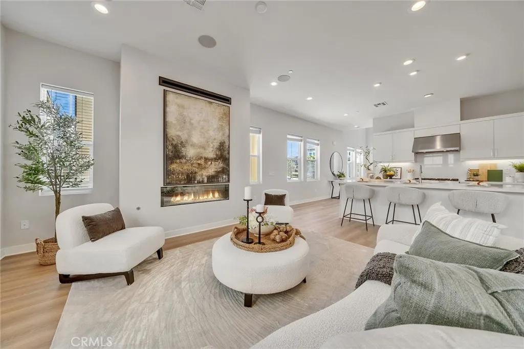 Additional image 99 of 141 Edna Pkwy, Lake Forest, CA 92630