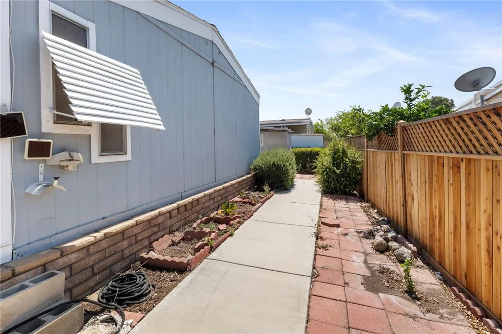 Additional image 54 of 1413 Village St, Redlands, CA 92374