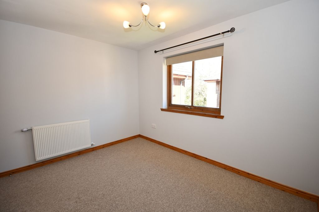 Additional image 7 of 2 bed flat to rentMackintosh Place, Inverness IV2
