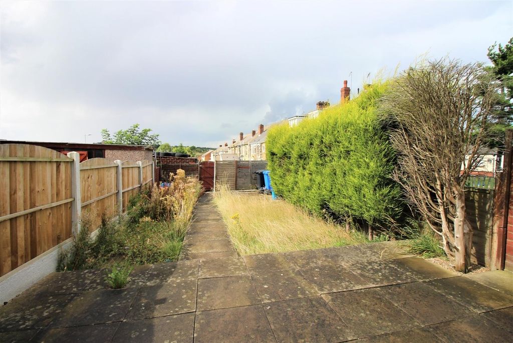 Additional image 8 of 3 bed semi-detached house to rentFurnace Lane, Sheffield S13