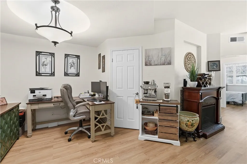 Additional image 47 of 535 Magnolia Ave Unit 113, Long Beach, CA 90802