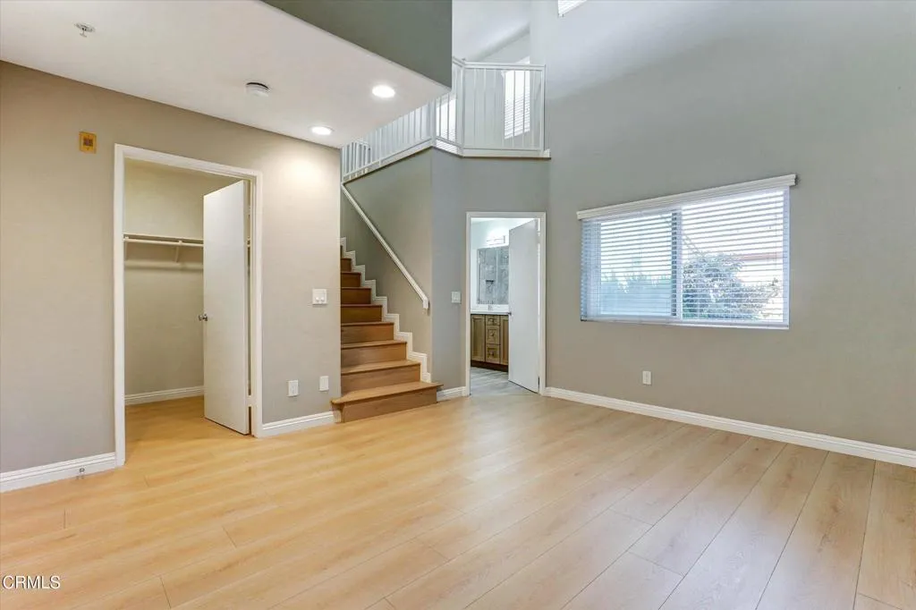 Additional image 70 of 719 E Tujunga Ave Unit B, Burbank, CA 91501
