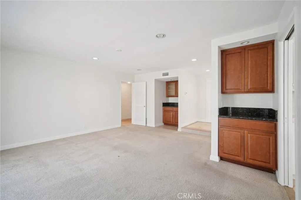Additional image 13 of 1070 Visalia Dr, Costa Mesa, CA 92626