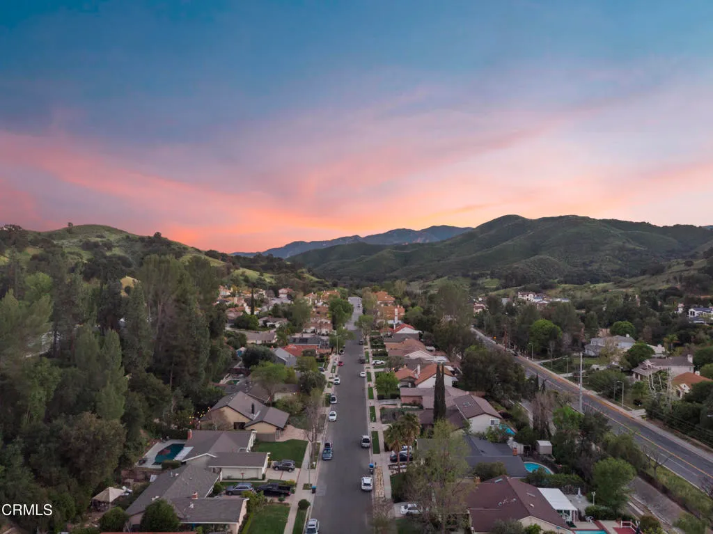 3910 Patrick Henry Place, Agoura Hills, CA 91301