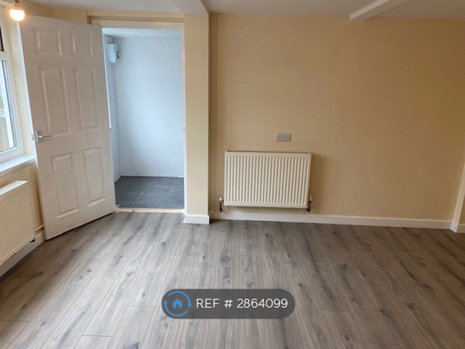 Additional image 4 of 1 bed flat to rentStation Road, Cardigan SA43