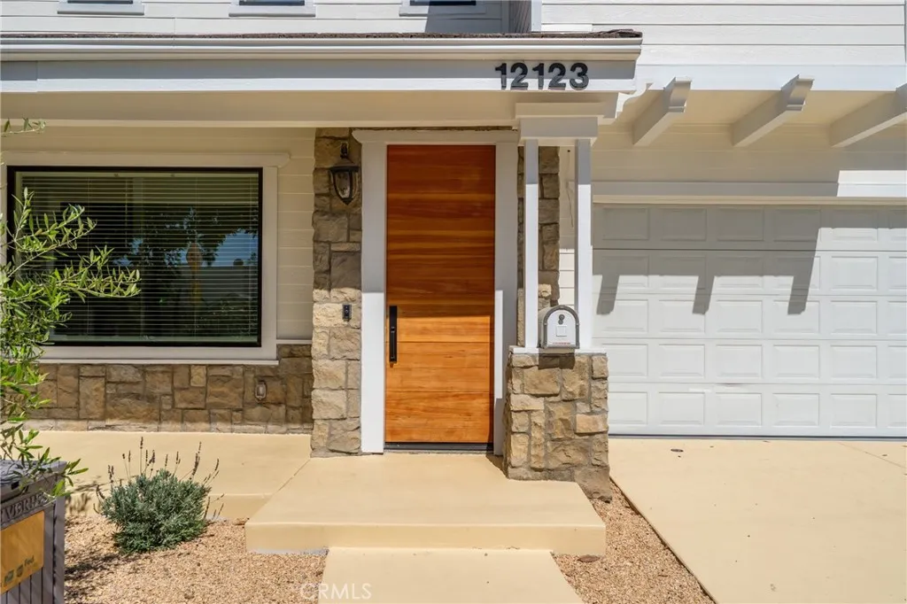 Additional image 58 of 12123 Iowa Ave, Los Angeles, CA 90025