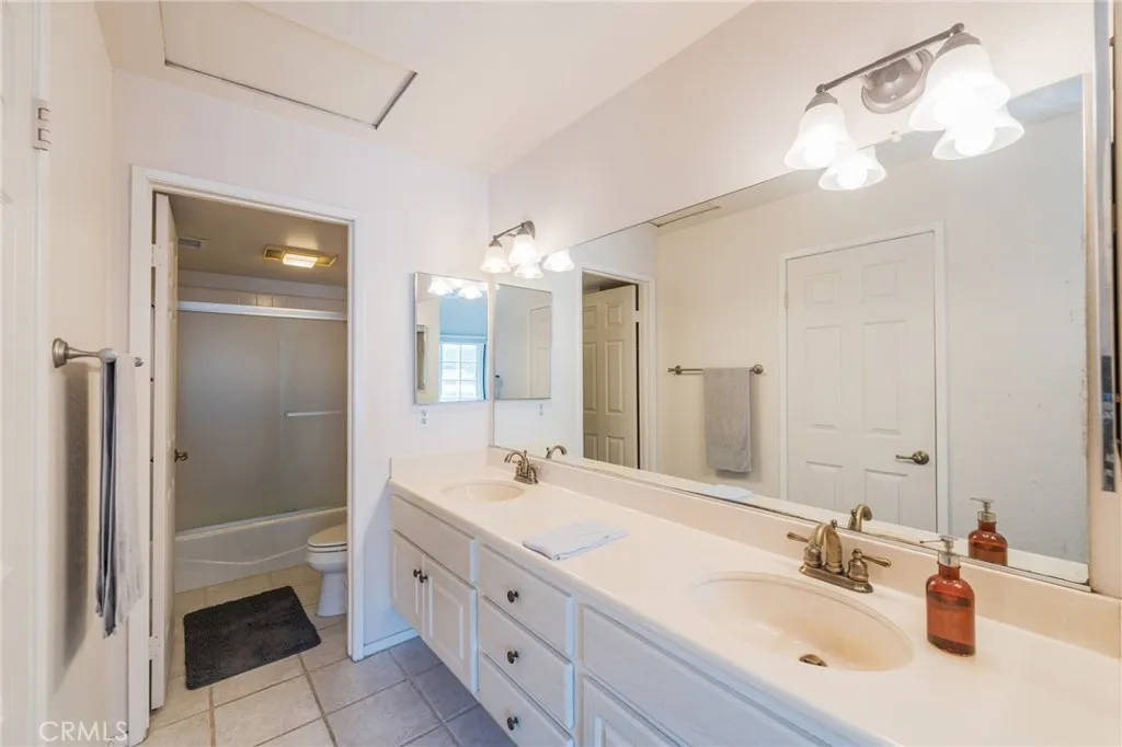 Additional image 13 of 315 N Winnipeg Place Unit I, Long Beach, CA 90814