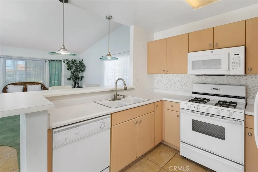 Additional image 17 of 1080 Moon Shadow Court, Hemet, CA 92545