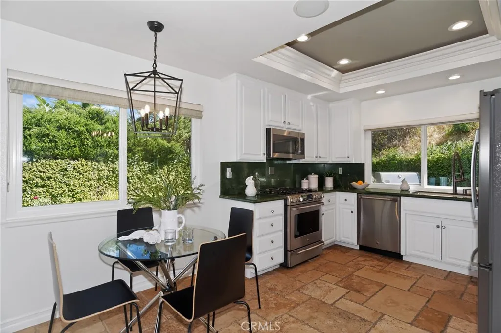 Additional image 93 of 5816 Carell Avenue, Agoura Hills, CA 91301
