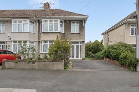 Stoneleigh Crescent, Knowle BS4