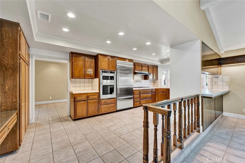 Additional image 90 of 18886 Mount Walton Circle, Fountain Valley, CA 92708