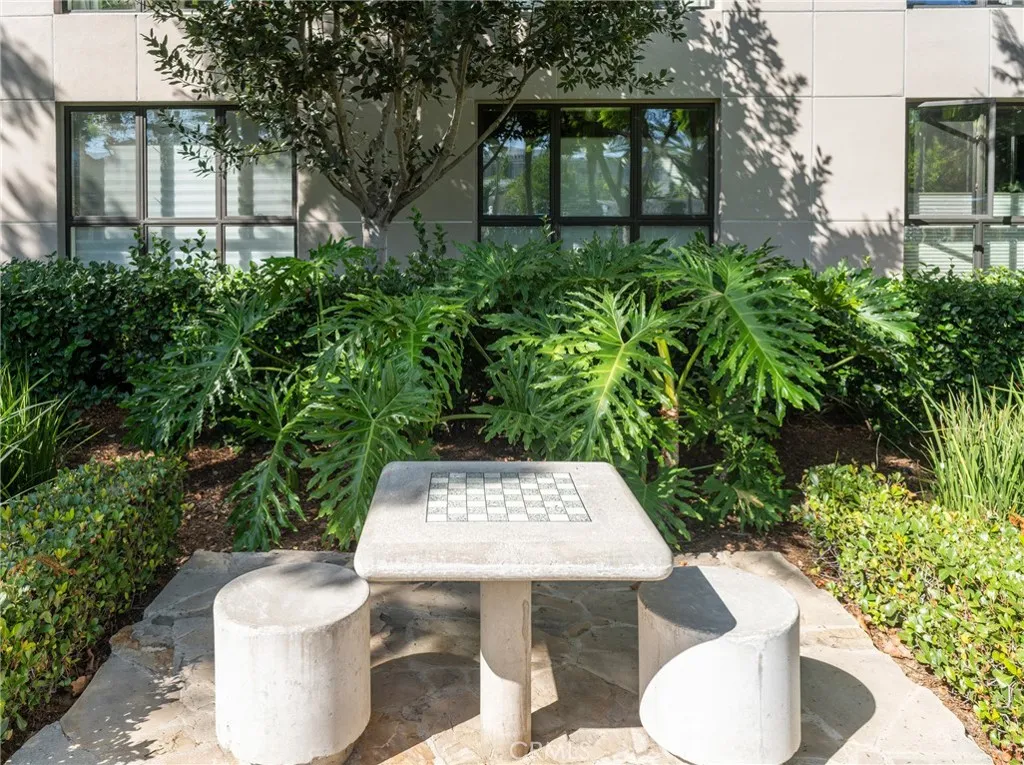 Additional image 86 of 81 Waldorf, Irvine, CA 92612