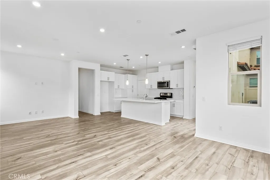 Additional image 10 of 1956 S Hartford Place, San Bernardino, CA 92408