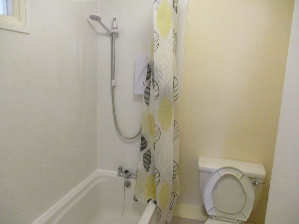 Additional image 7 of 2 bed flat to rentSt. John Street, Bridgwater TA6