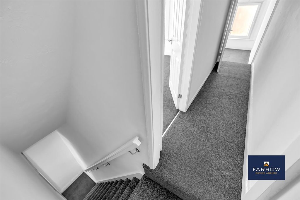 Additional image 11 of 3 bed terraced house to rentDonnington Street, Grimsby DN32