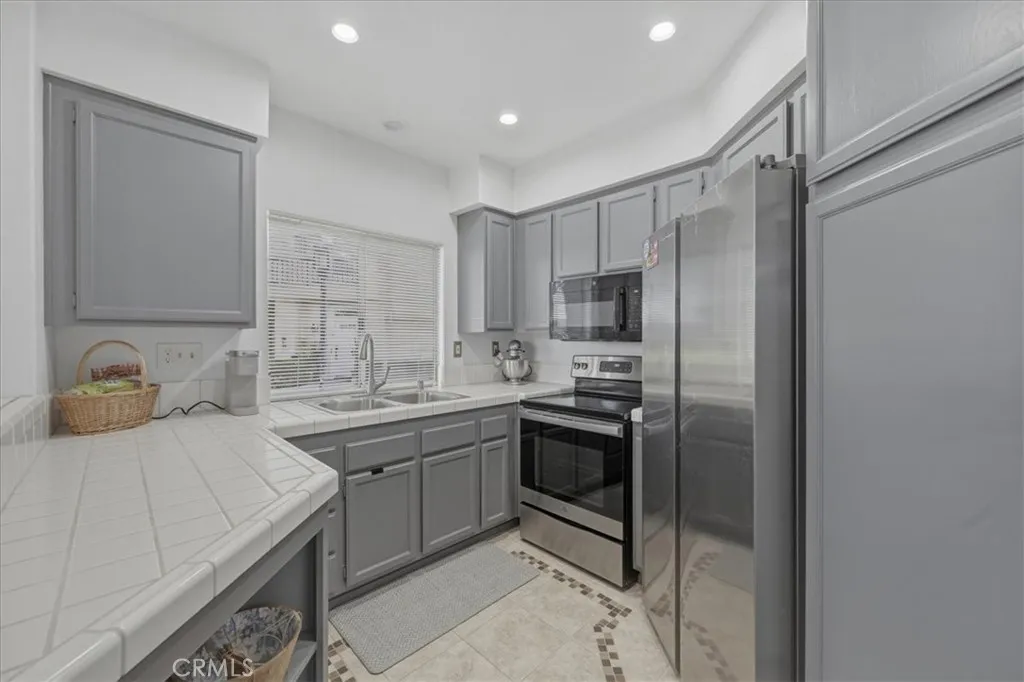 Additional image 40 of 7254 Shoreline Drive Unit 131, San Diego, CA 92122