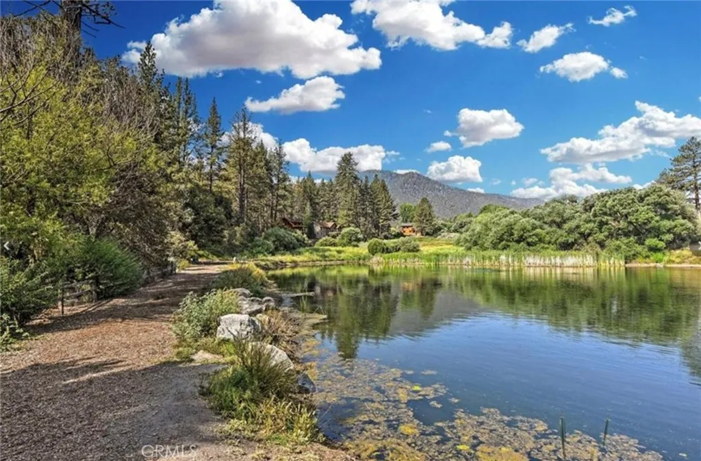 2205 Cypress Way, Pine Mountain Club, CA 93222