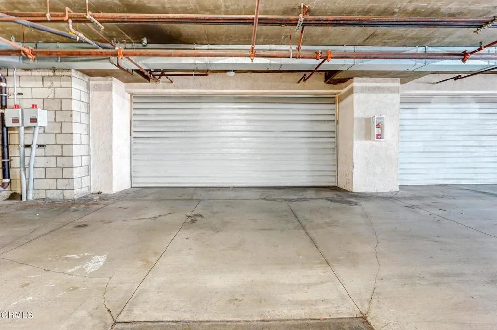 Additional image 86 of 719 E Tujunga Ave Unit B, Burbank, CA 91501