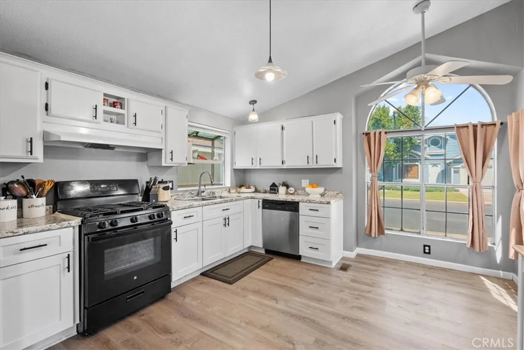 Additional image 14 of 140 Pioneer Avenue W Unit 31, Redlands, CA 92374