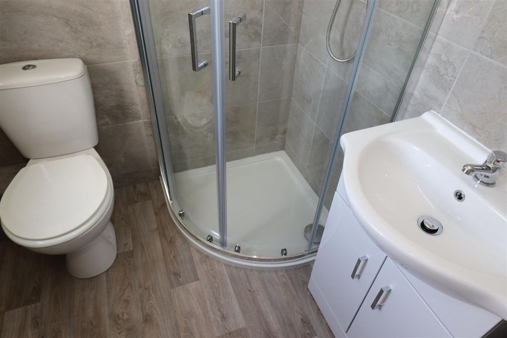 Additional image 8 of 2 bed terraced house to rentLoxley Way, Brough HU15