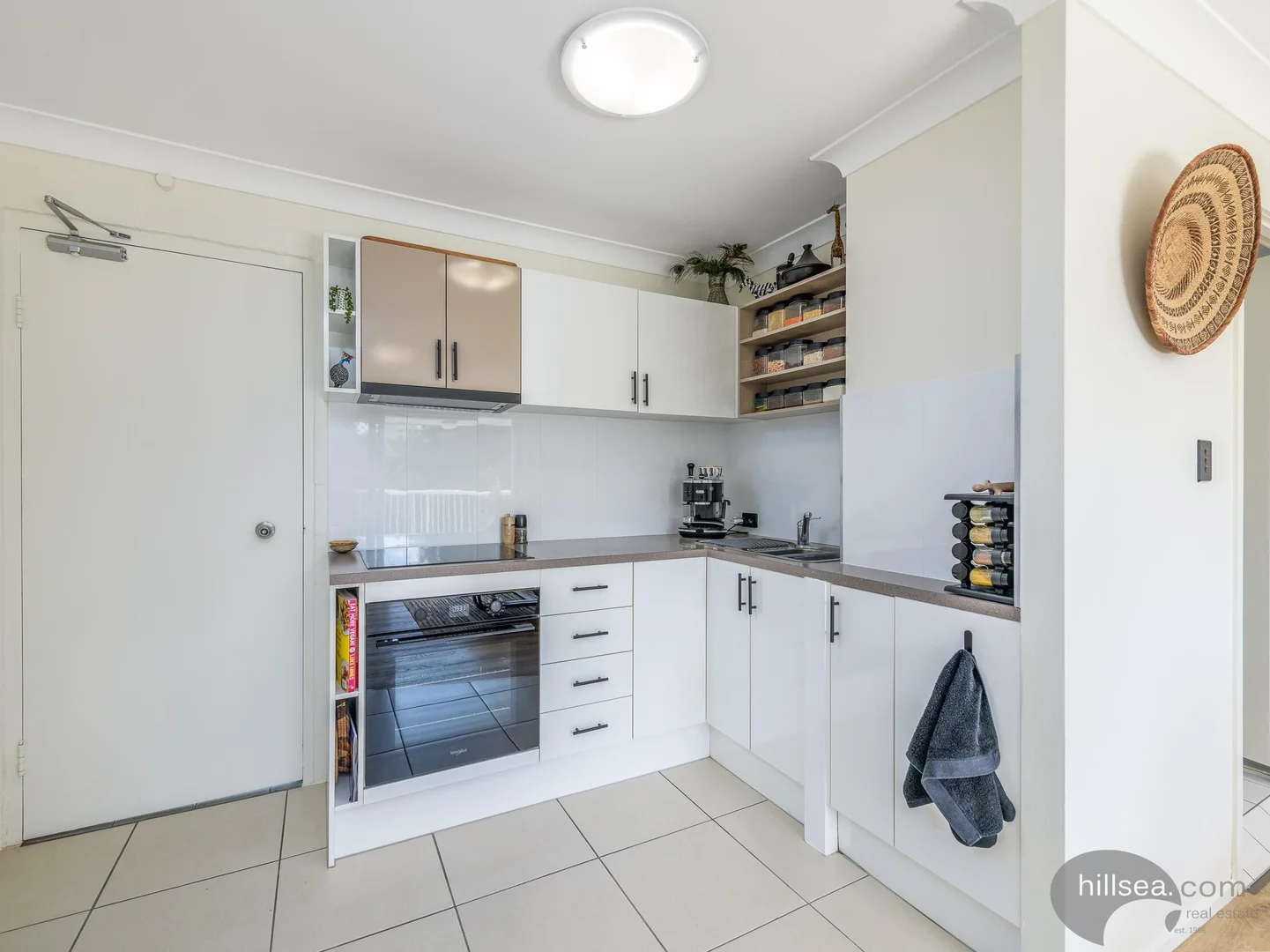 Additional image 5 of 11/16-18 Abalone Avenue, Paradise Point QLD 4216