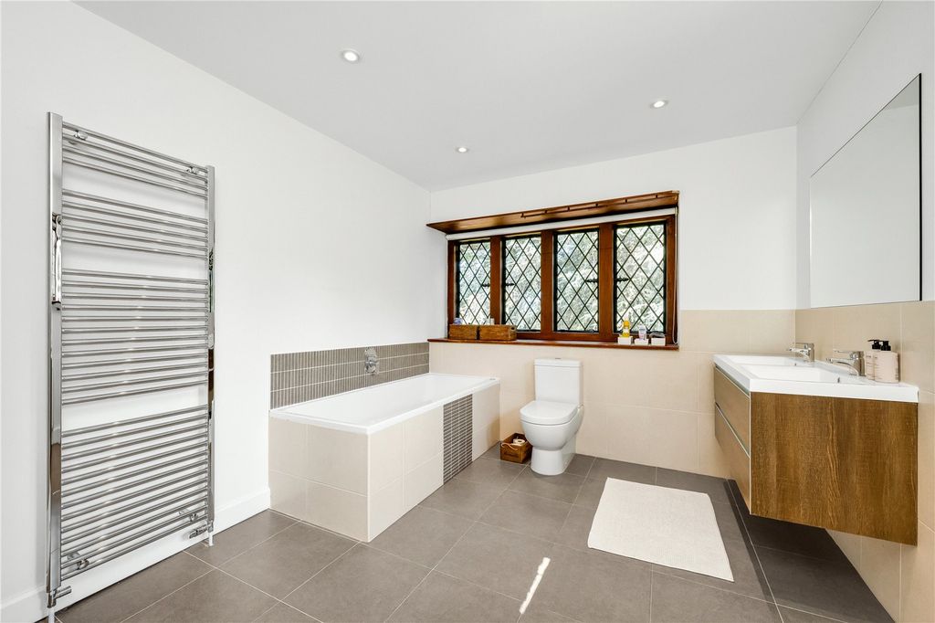 Additional image 13 of 8 bed detached house to rentYaffle Road, Weybridge KT13