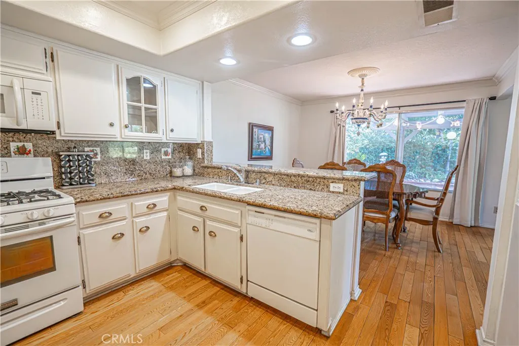 Additional image 55 of 19210 Lahey St Unit 2, Porter Ranch, CA 91326